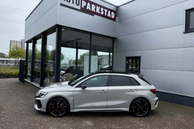Audi RS 3 Sportback (2023) thumbnail 4