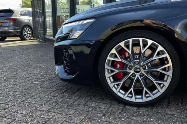 Audi RS 3 Sportback (2024) thumbnail 4