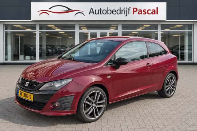 SEAT Ibiza (2010) thumbnail 1