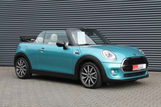 MINI Cooper (2016) thumbnail 1