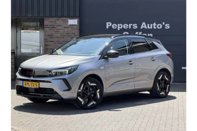 Opel Grandland (2023) thumbnail 1
