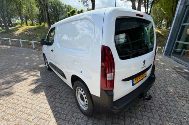 Peugeot Partner (2022) thumbnail 5