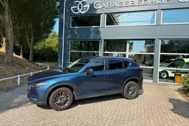 Mazda CX-5 (2018) thumbnail 2