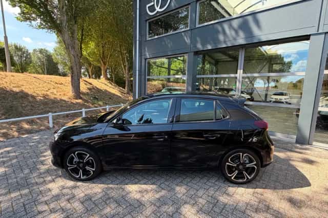 Opel Corsa (2025) thumbnail 4