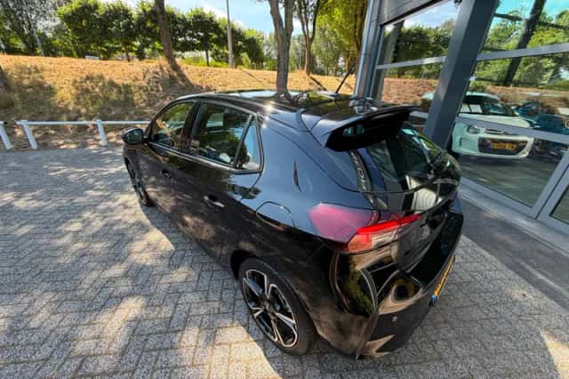 Opel Corsa (2025) thumbnail 5