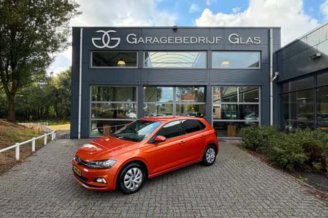 Volkswagen Polo (2021) thumbnail 1