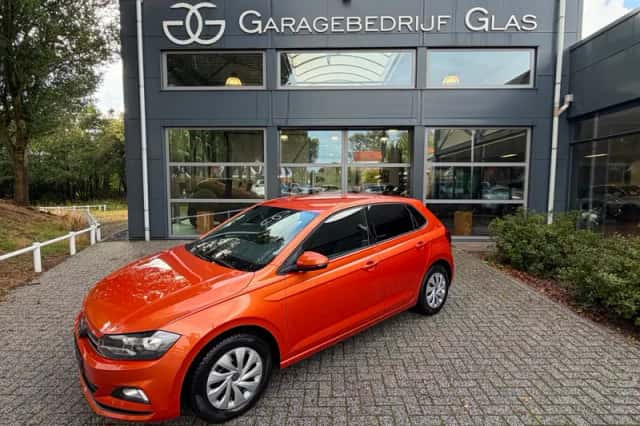 Volkswagen Polo (2021) thumbnail 2
