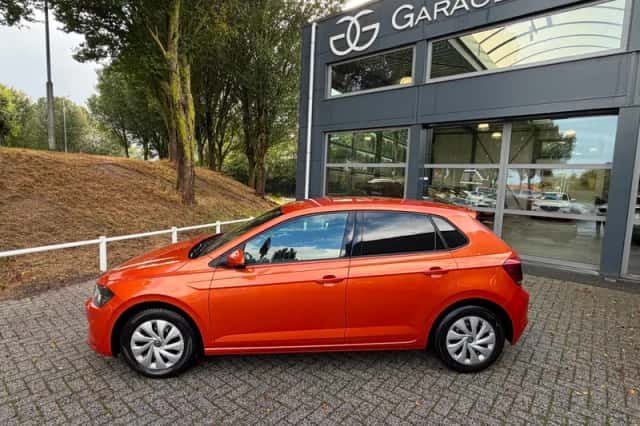 Volkswagen Polo (2021) thumbnail 4