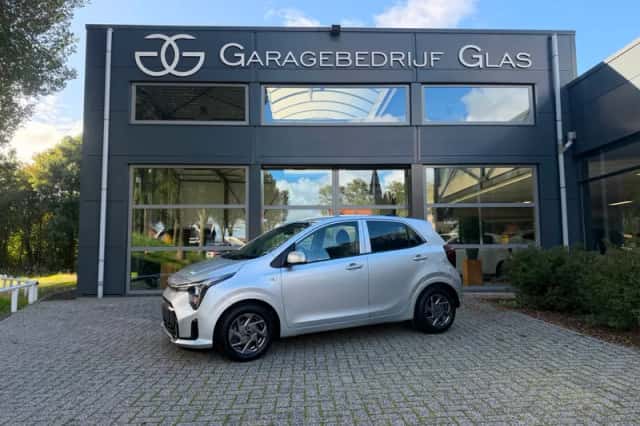 Kia Picanto (2025) thumbnail 1