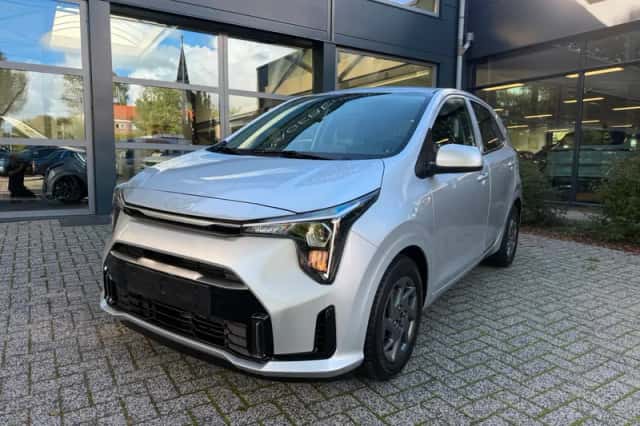 Kia Picanto (2025) thumbnail 3