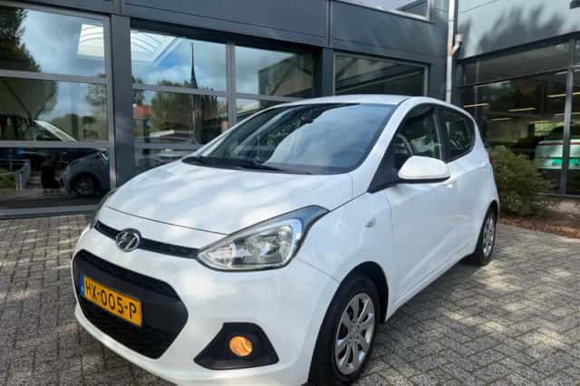 Hyundai i10 (2016) thumbnail 3