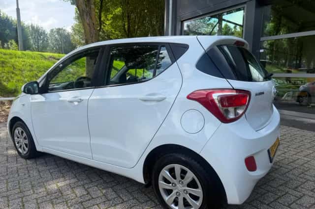 Hyundai i10 (2016) thumbnail 4