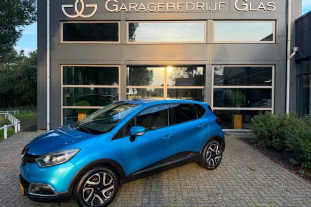 Renault Captur (2013) thumbnail 2