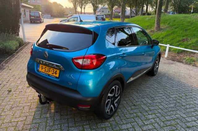 Renault Captur (2013) thumbnail 5