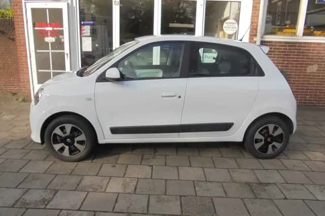 Renault Twingo (2014) thumbnail 3