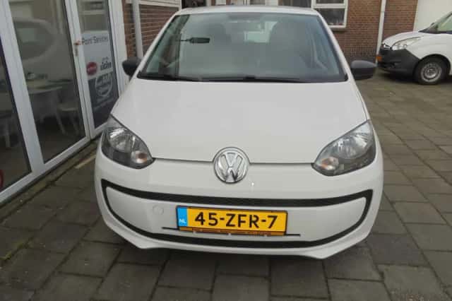 Volkswagen Up! (2012) thumbnail 2