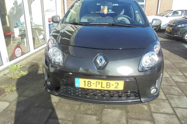 Renault Twingo (2011) thumbnail 2