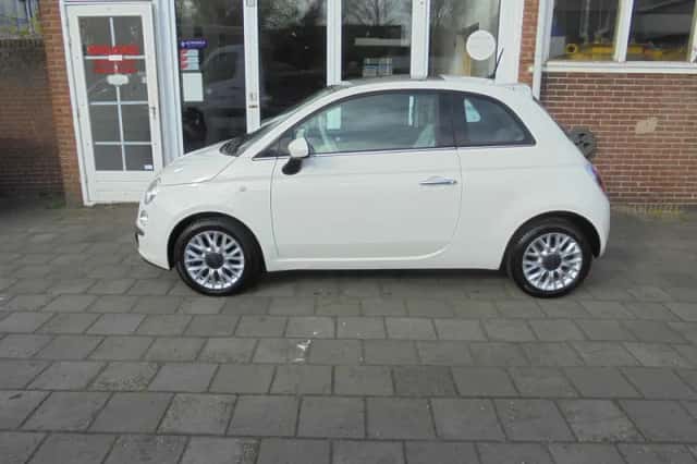 Fiat 500 (2014) thumbnail 3