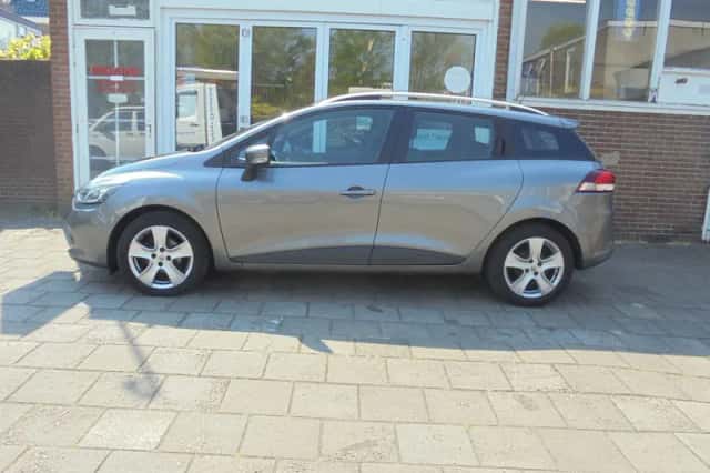 Renault Clio (2014) thumbnail 2