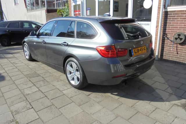 BMW 3-Serie (2014) thumbnail 4