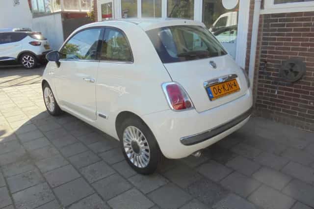 Fiat 500 (2009) thumbnail 4