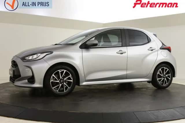 Toyota Yaris (2023) thumbnail 1