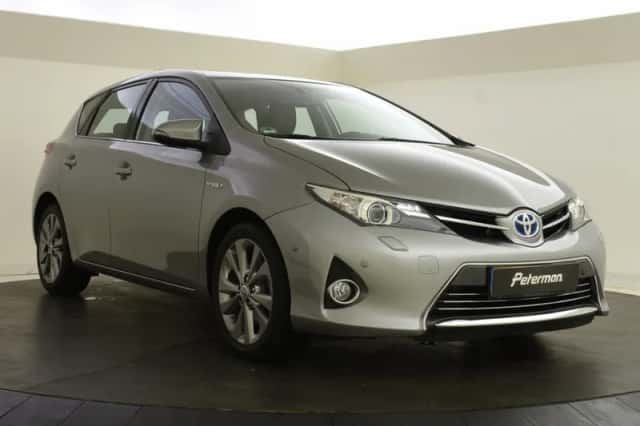 Toyota Auris (2014) thumbnail 6