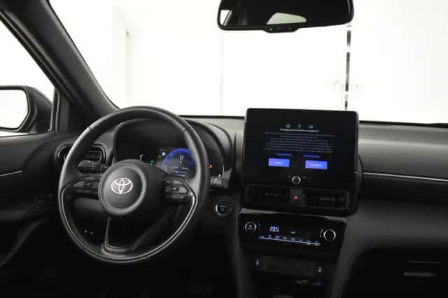 Toyota Yaris Cross (2026) thumbnail 4