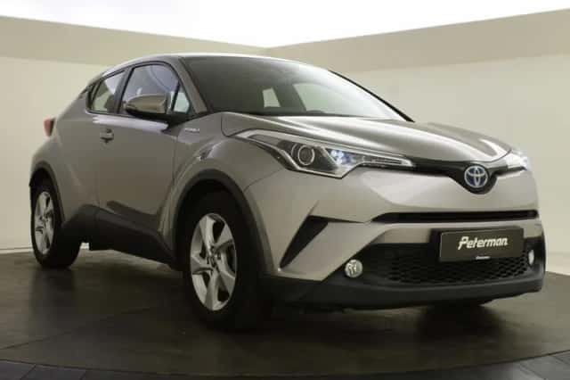 Toyota C-HR (2017) thumbnail 6