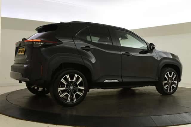 Toyota Yaris Cross (2025) thumbnail 6