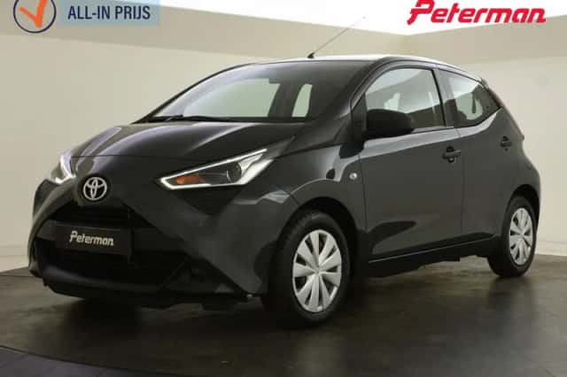 Toyota Aygo (2020) thumbnail 1