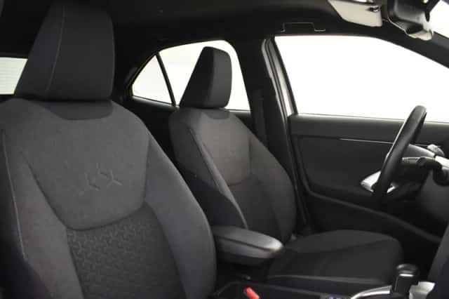 Toyota Yaris Cross (2023) thumbnail 4