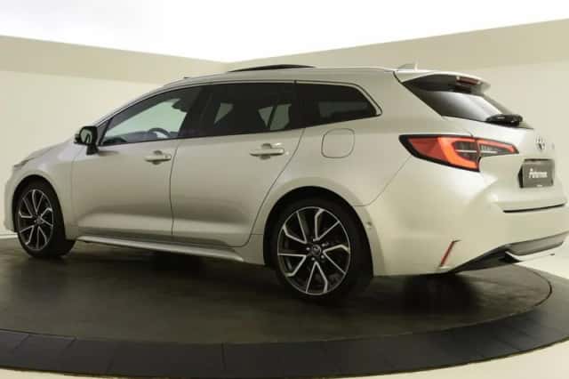 Toyota Corolla (2019) thumbnail 6