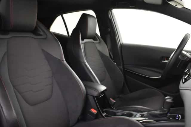Toyota Corolla (2019) thumbnail 4