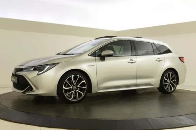 Toyota Corolla (2021) thumbnail 5
