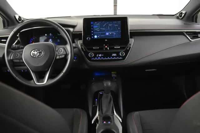 Toyota Corolla (2022) thumbnail 4