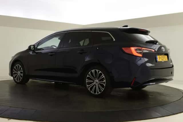 Toyota Corolla (2022) thumbnail 6