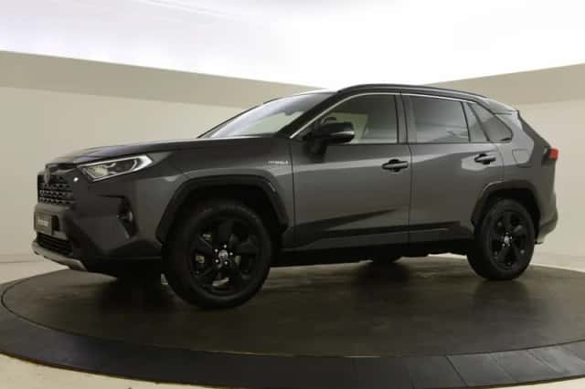 Toyota RAV4 (2021) thumbnail 4