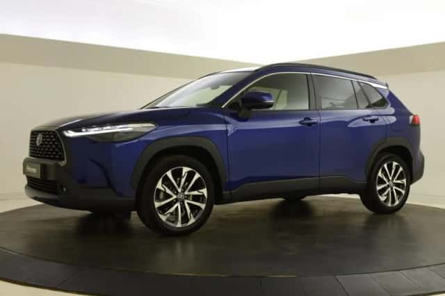 Toyota Corolla Cross (2023) thumbnail 5