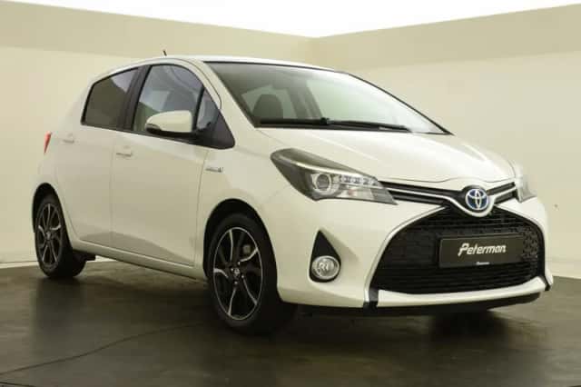 Toyota Yaris (2016) thumbnail 5