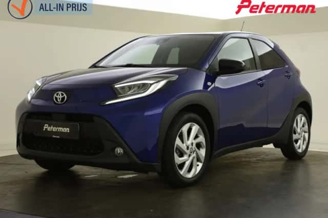 Toyota Aygo (2023) thumbnail 1