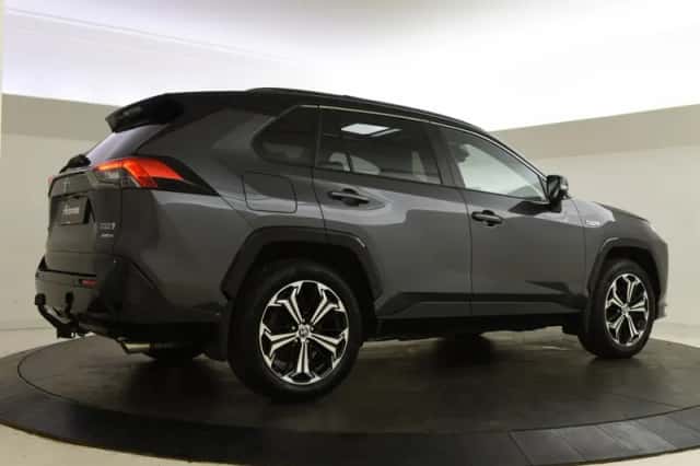 Toyota RAV4 (2024) thumbnail 5