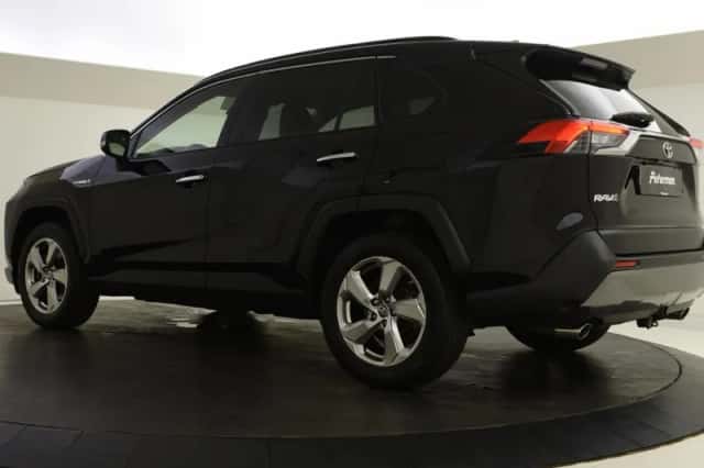 Toyota RAV4 (2019) thumbnail 6