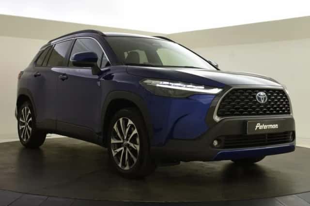 Toyota Corolla Cross (2023) thumbnail 2
