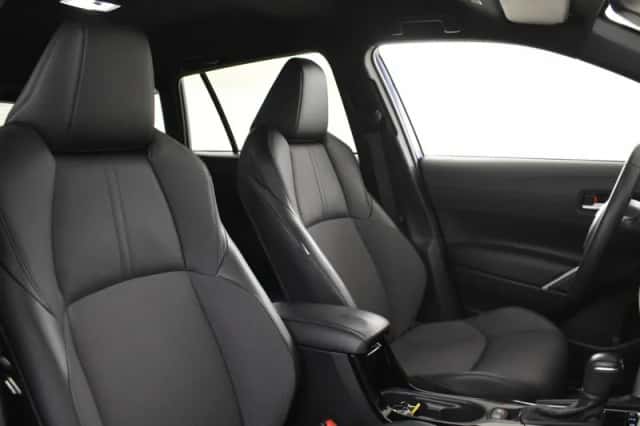 Toyota Corolla Cross (2023) thumbnail 3