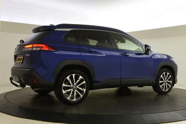 Toyota Corolla Cross (2023) thumbnail 6