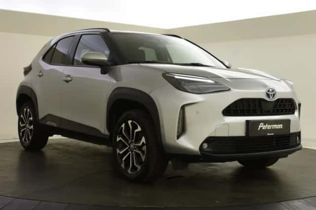 Toyota Yaris Cross (2023) thumbnail 2