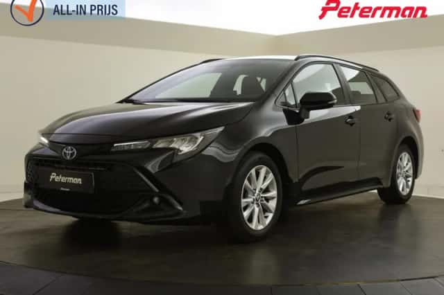 Toyota Corolla (2024) thumbnail 1
