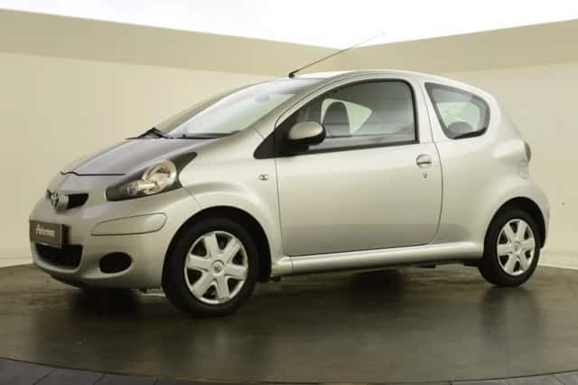 Toyota Aygo (2011) thumbnail 5