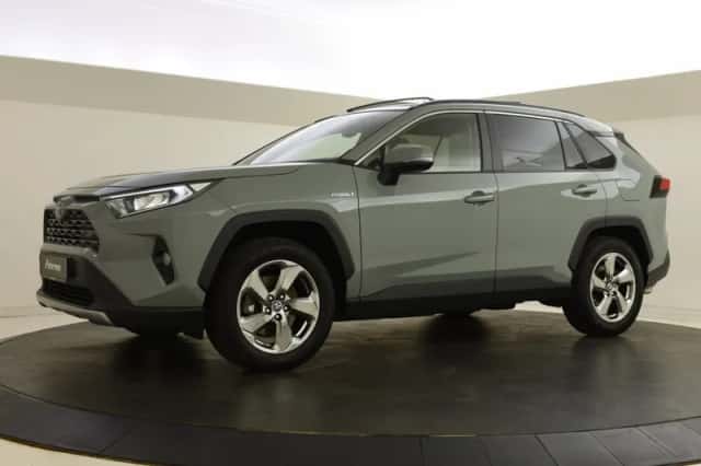 Toyota RAV4 (2021) thumbnail 5